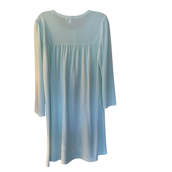 Miss Elaine Mint Long Sleeve Nightgown with Smocking Detail Size Medium - Picture 5 of 7